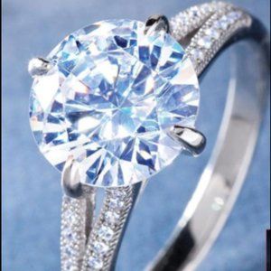 3.5 CTW ROUND DIAMONDAURA DIAMOND